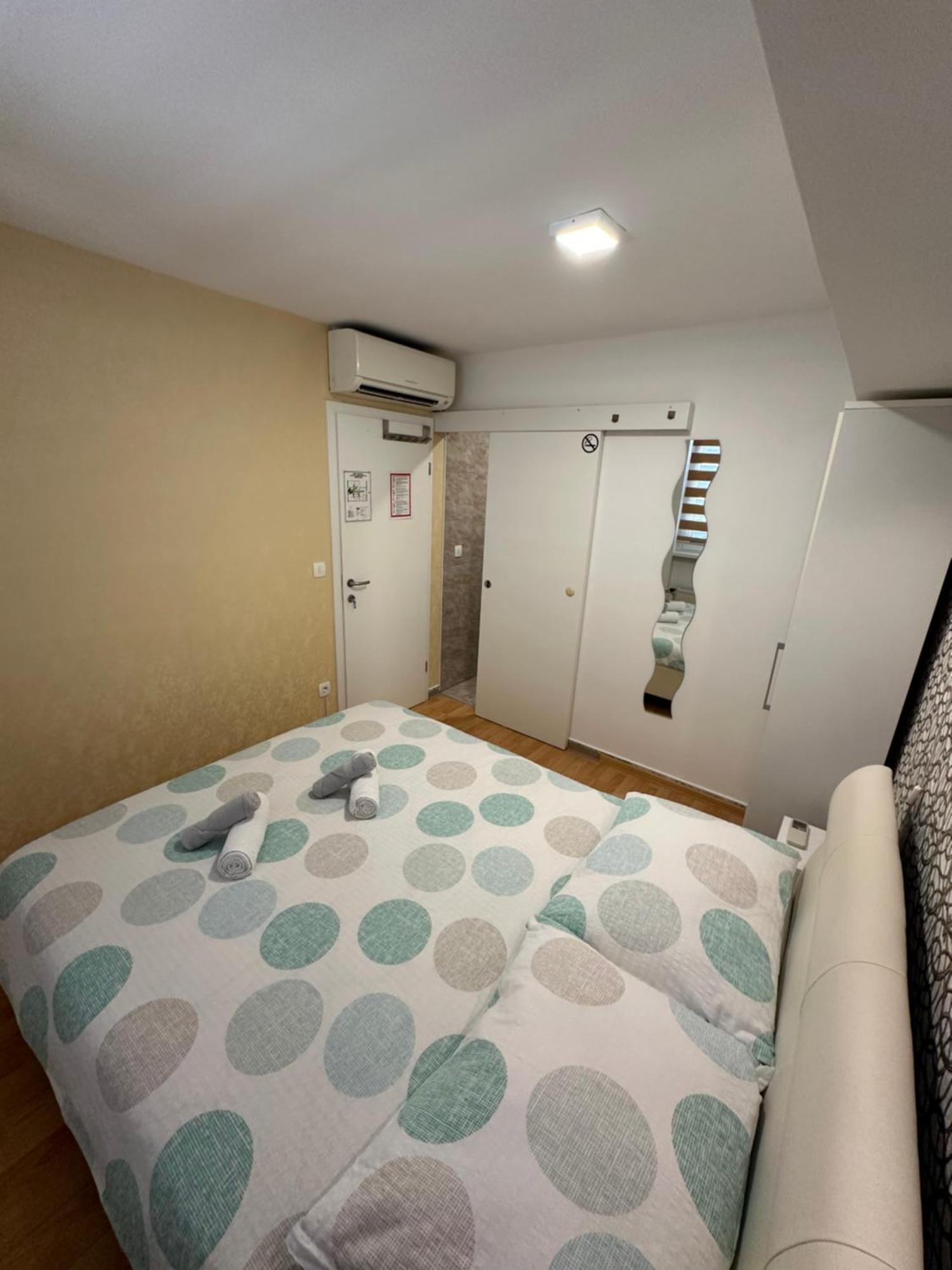 Granada Rooms Ljubljana Exteriör bild