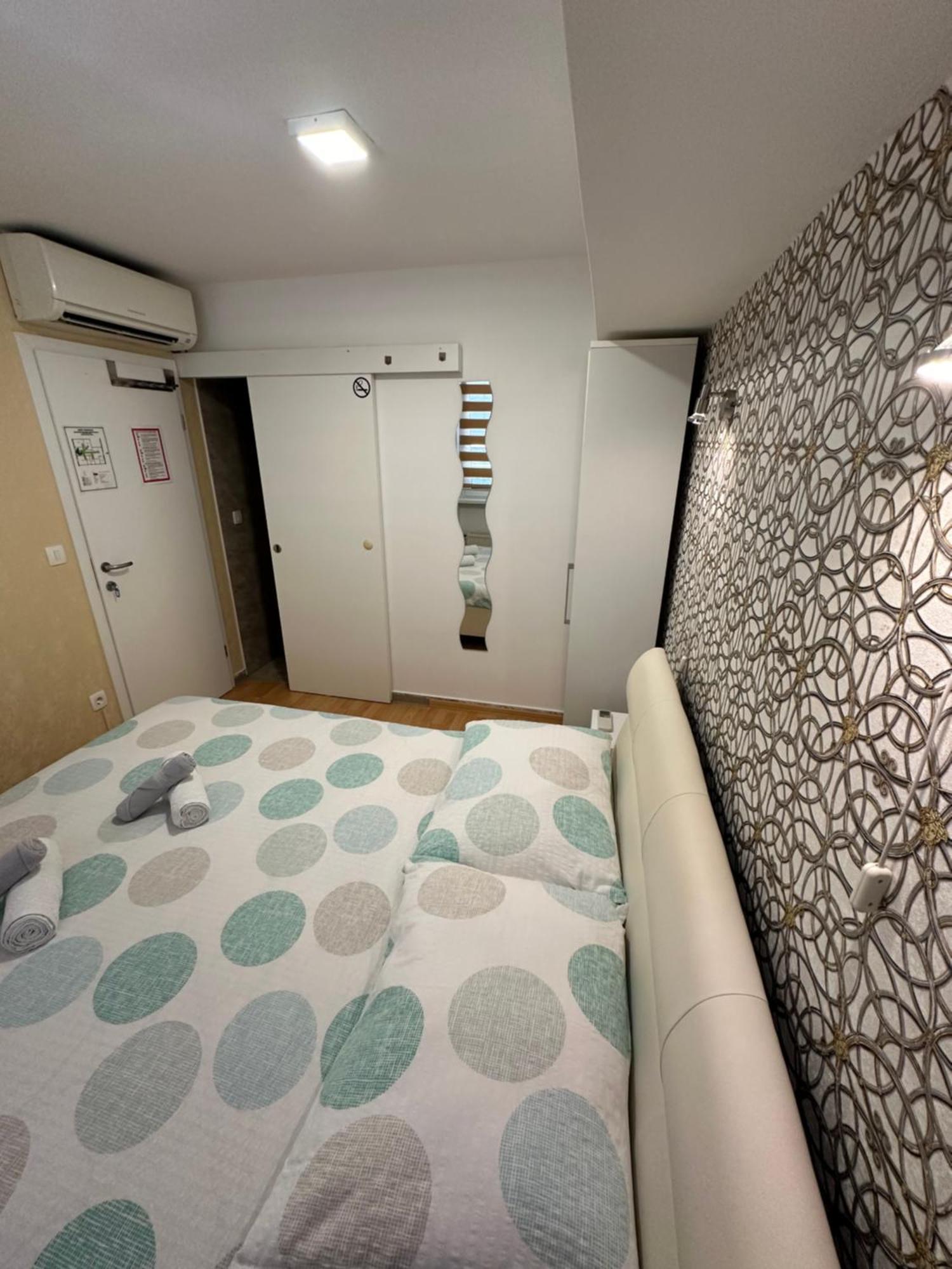 Granada Rooms Ljubljana Exteriör bild