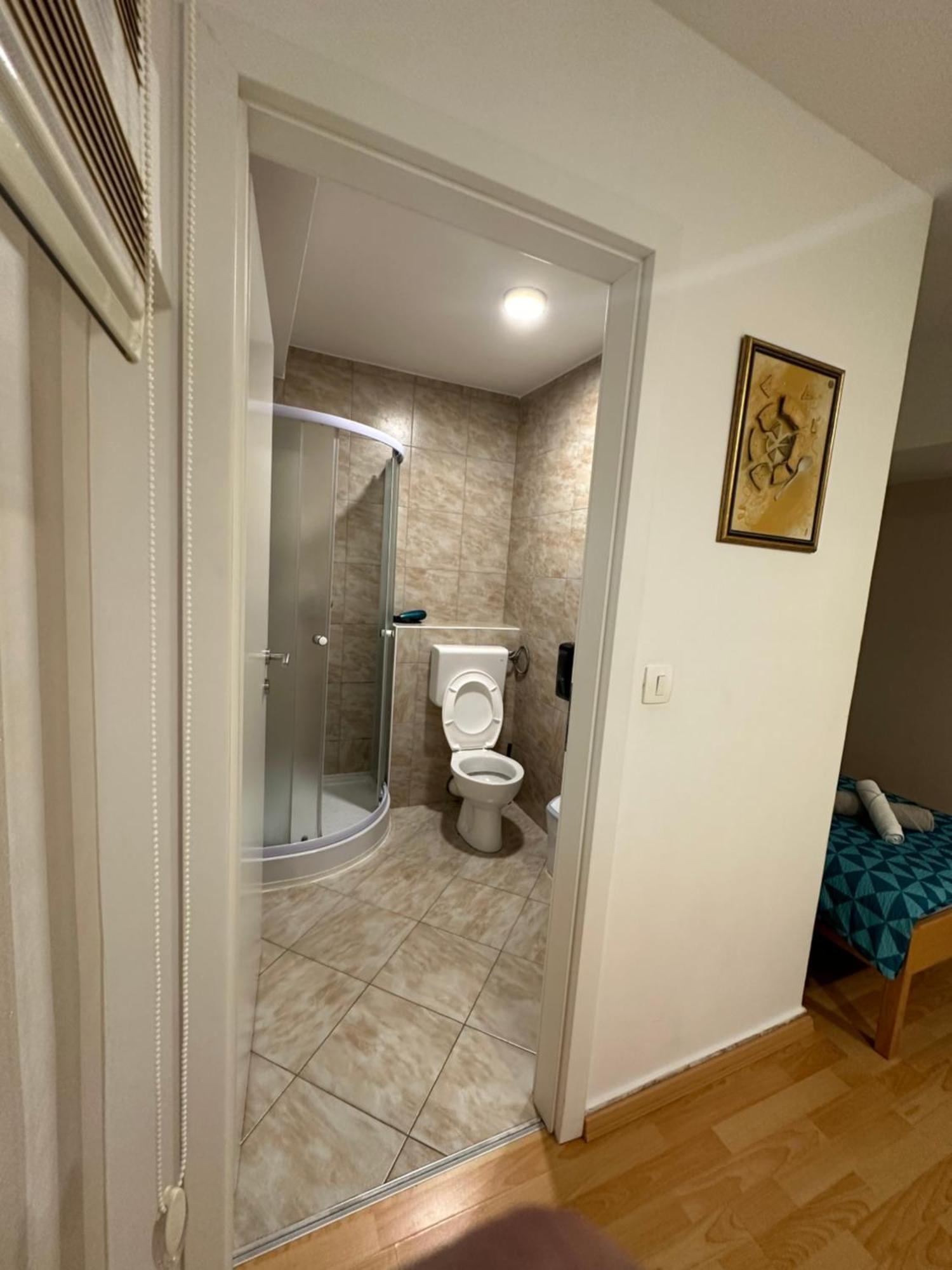 Granada Rooms Ljubljana Exteriör bild