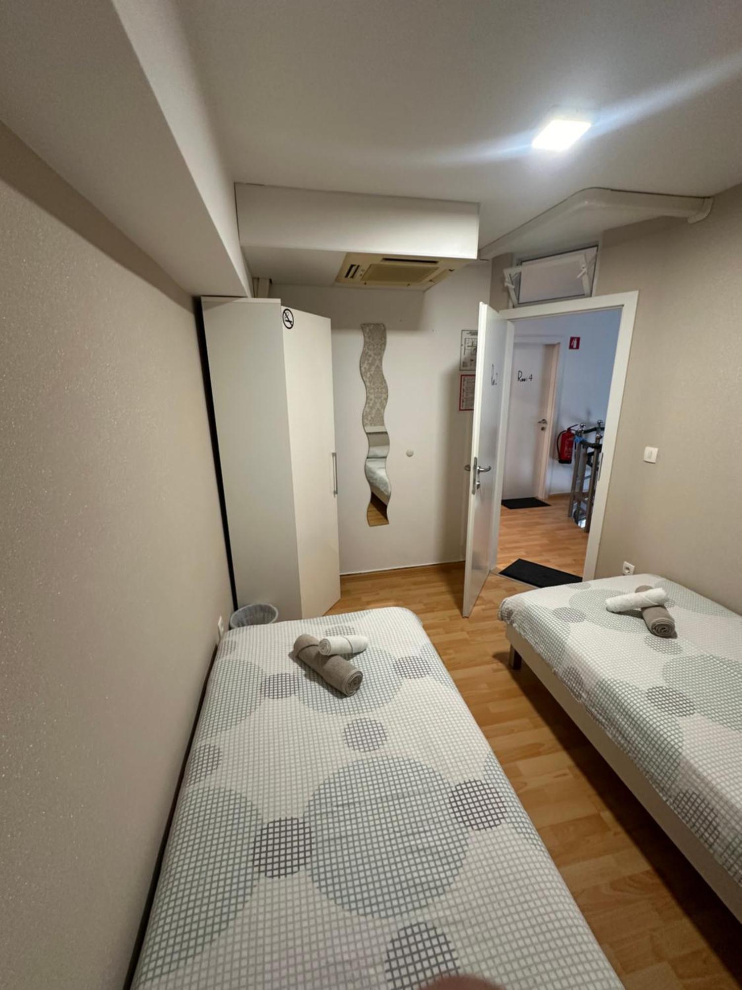 Granada Rooms Ljubljana Exteriör bild